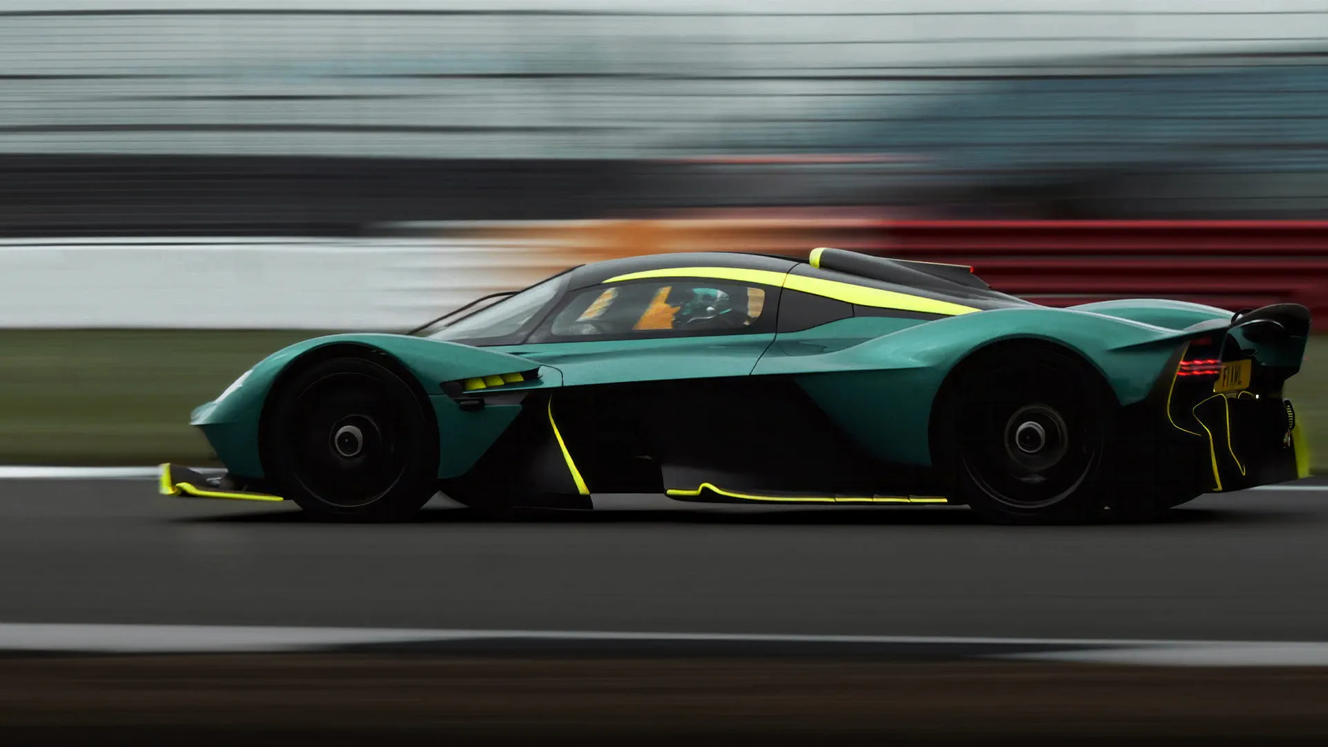 SMALL_valkyrie_silverstone_image_1_desktop